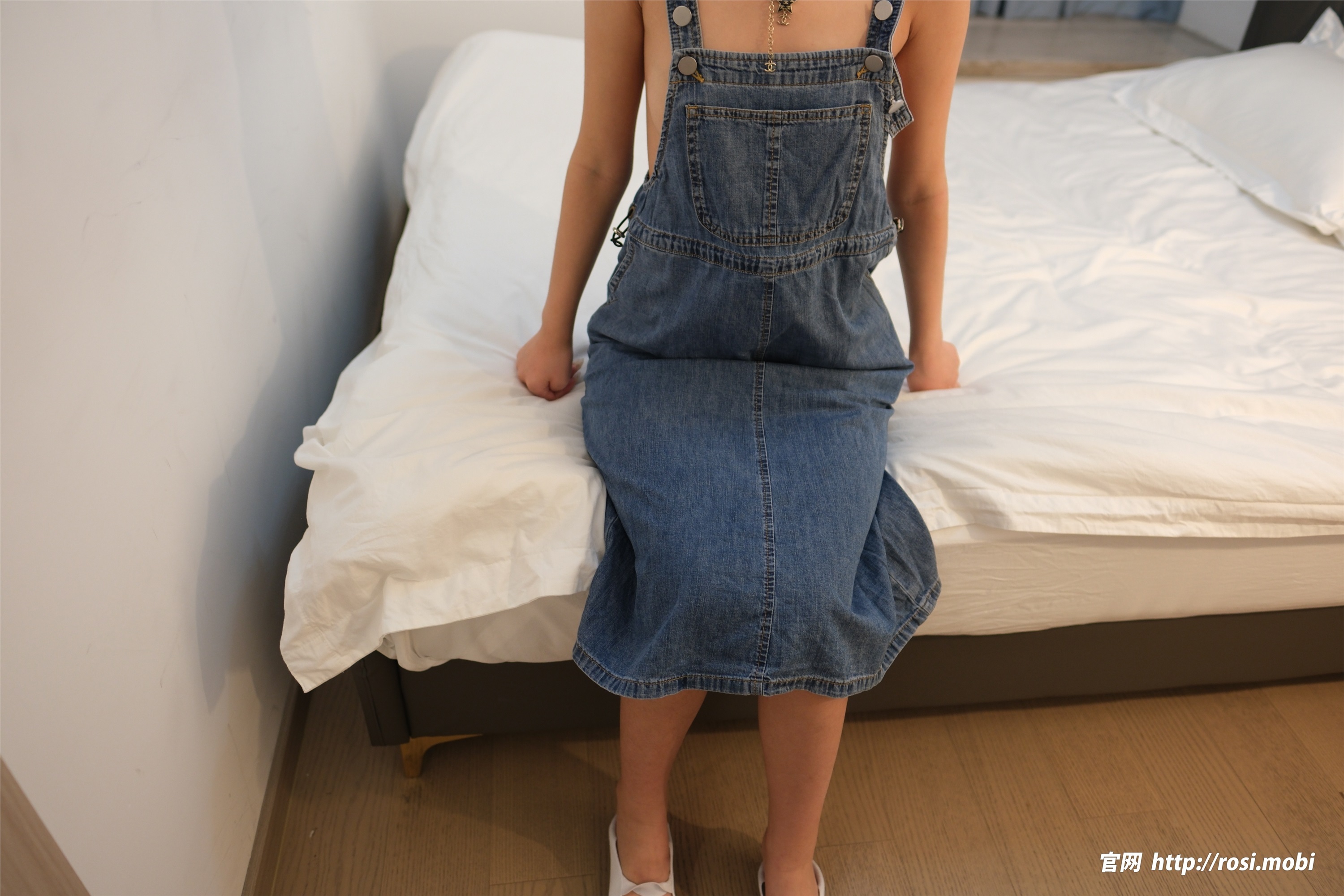 ROSI写真 2025.03.02 NO.4836